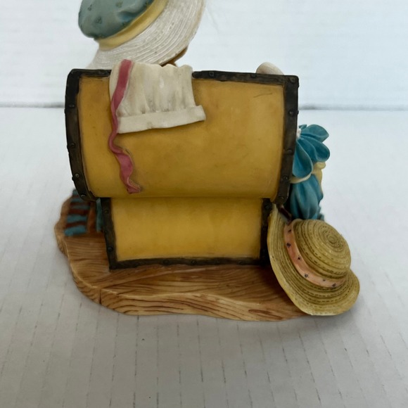 Collectible Victorian Teddy Bear Figurine with Trunk, Hat and Accessories - Picture 7 of 8